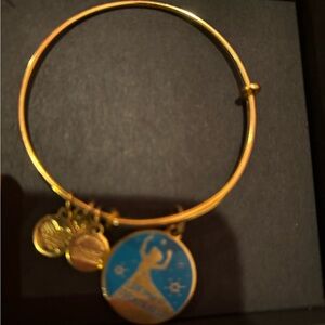 Alex and Ani elsa bracelet